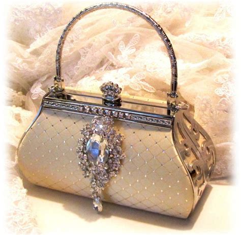 vintage luxury designer handbags